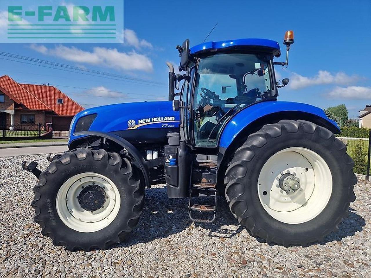 New Holland t7.260 power command - Tracteur agricole: photos 5 New Holland t7.260 power command - Tracteur agricole: photos 5