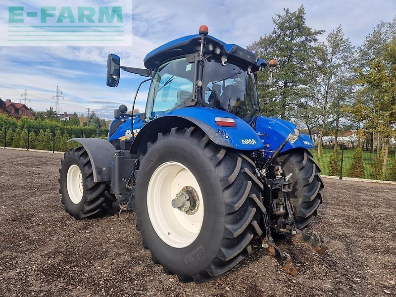 New Holland t7.270 autocommand - Tracteur agricole: photos 4 New Holland t7.270 autocommand - Tracteur agricole: photos 4