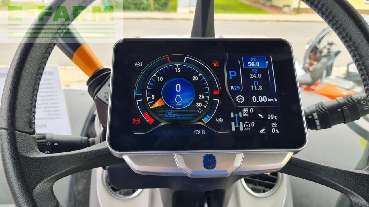New Holland t7.300auto command - Tracteur agricole: photos 5 New Holland t7.300auto command - Tracteur agricole: photos 5