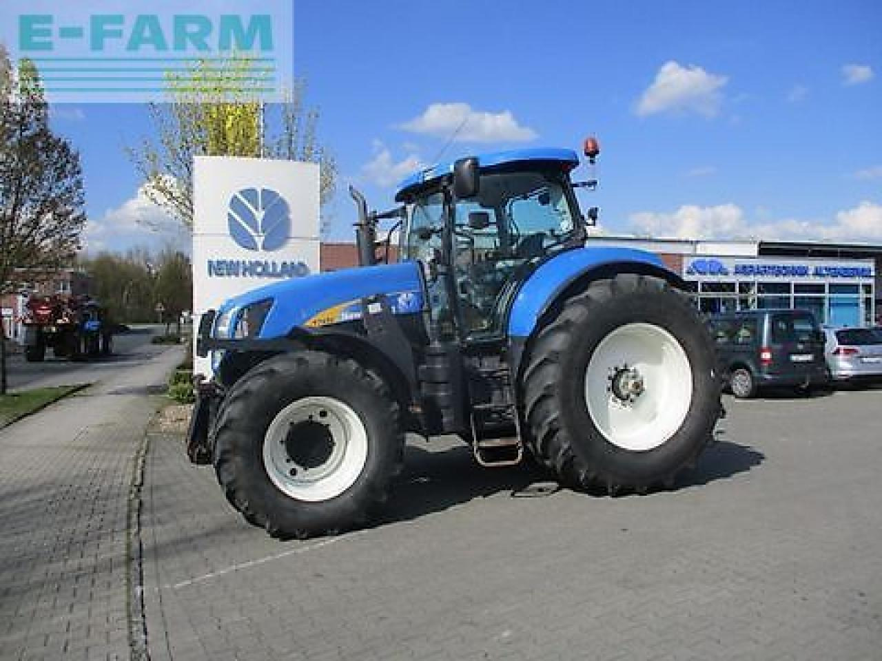 New Holland t7050 pc PC - Tracteur agricole: photos 1 New Holland t7050 pc PC - Tracteur agricole: photos 1