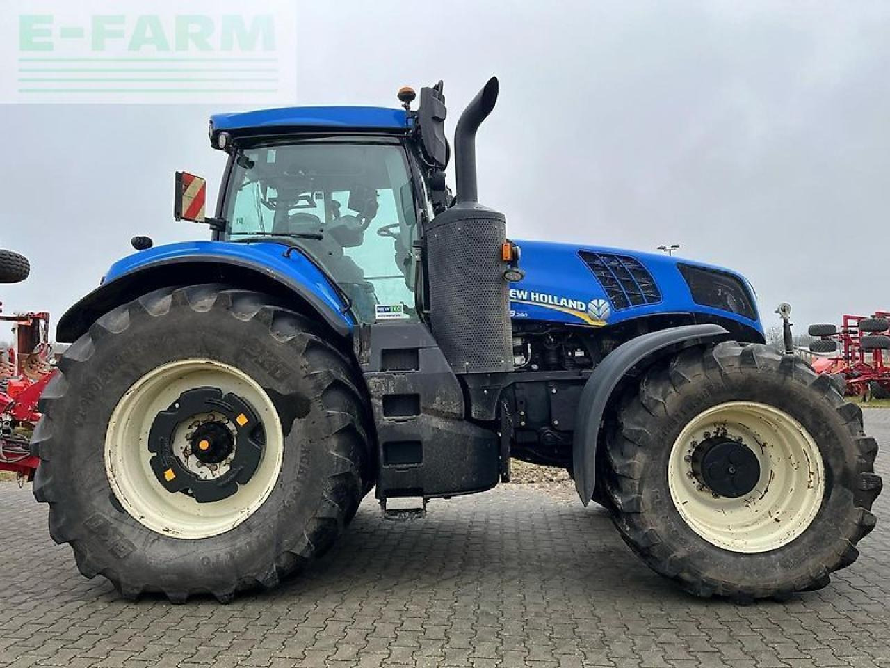New Holland t8.380 - Tracteur agricole: photos 3 New Holland t8.380 - Tracteur agricole: photos 3