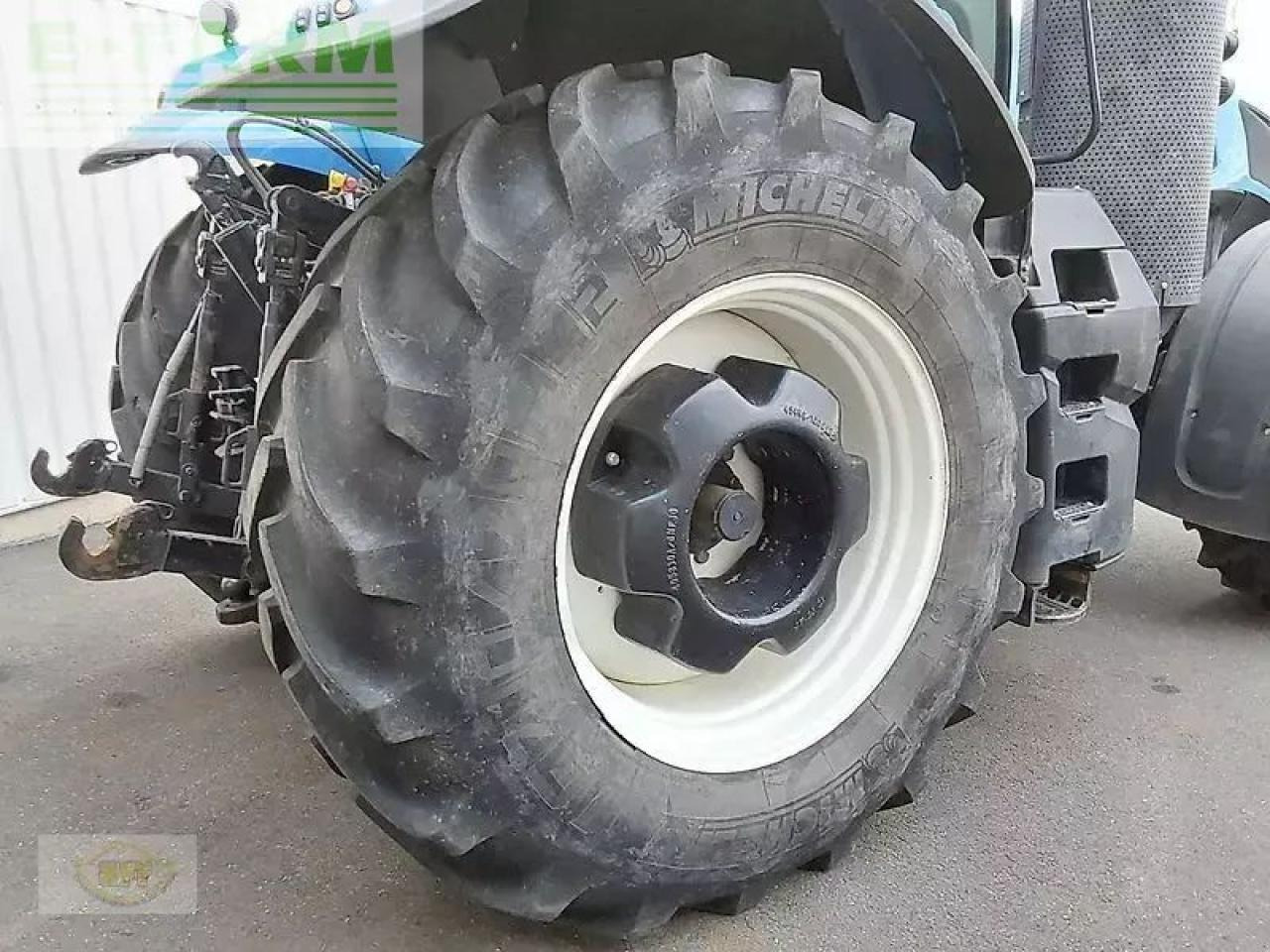 New Holland t8.410 uc UC - Tracteur agricole: photos 5 New Holland t8.410 uc UC - Tracteur agricole: photos 5