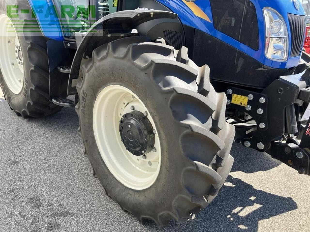 Tracteur agricole New Holland td5.85: photos 14