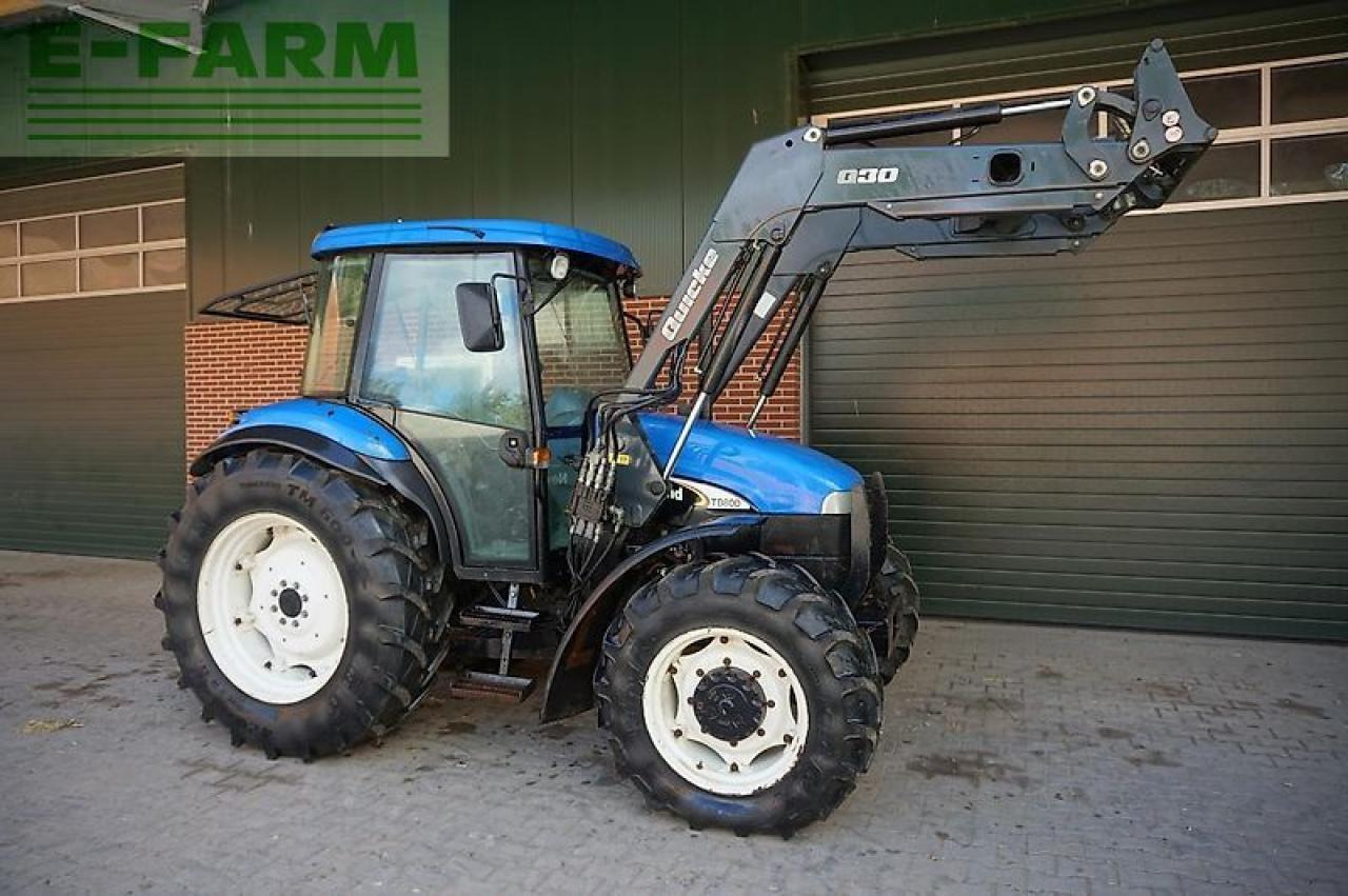 New Holland td80d mit quicke frontlader D - Tracteur agricole: photos 1 New Holland td80d mit quicke frontlader D - Tracteur agricole: photos 1