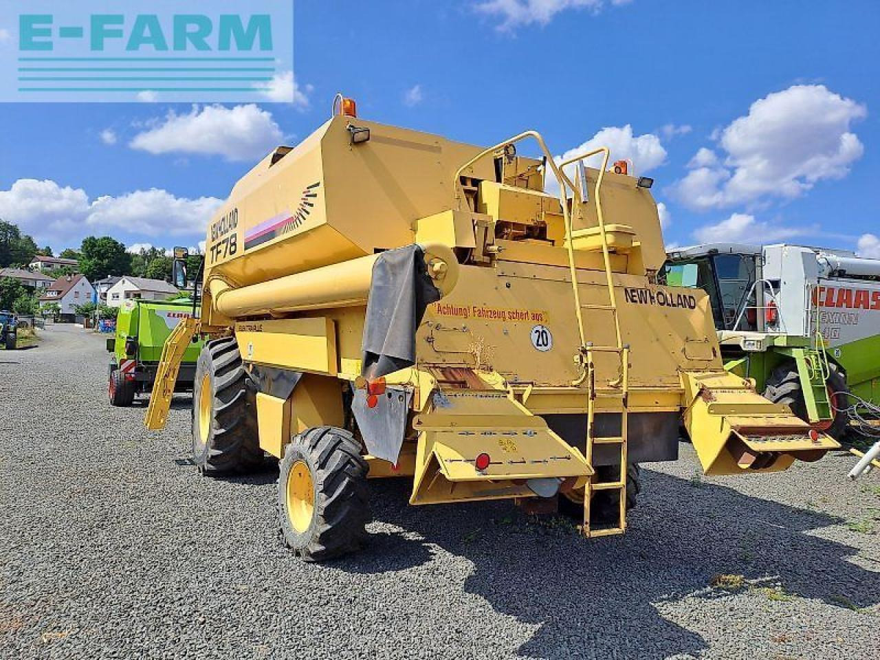 New Holland tf 78 - Moissonneuse-batteuse: photos 5 New Holland tf 78 - Moissonneuse-batteuse: photos 5