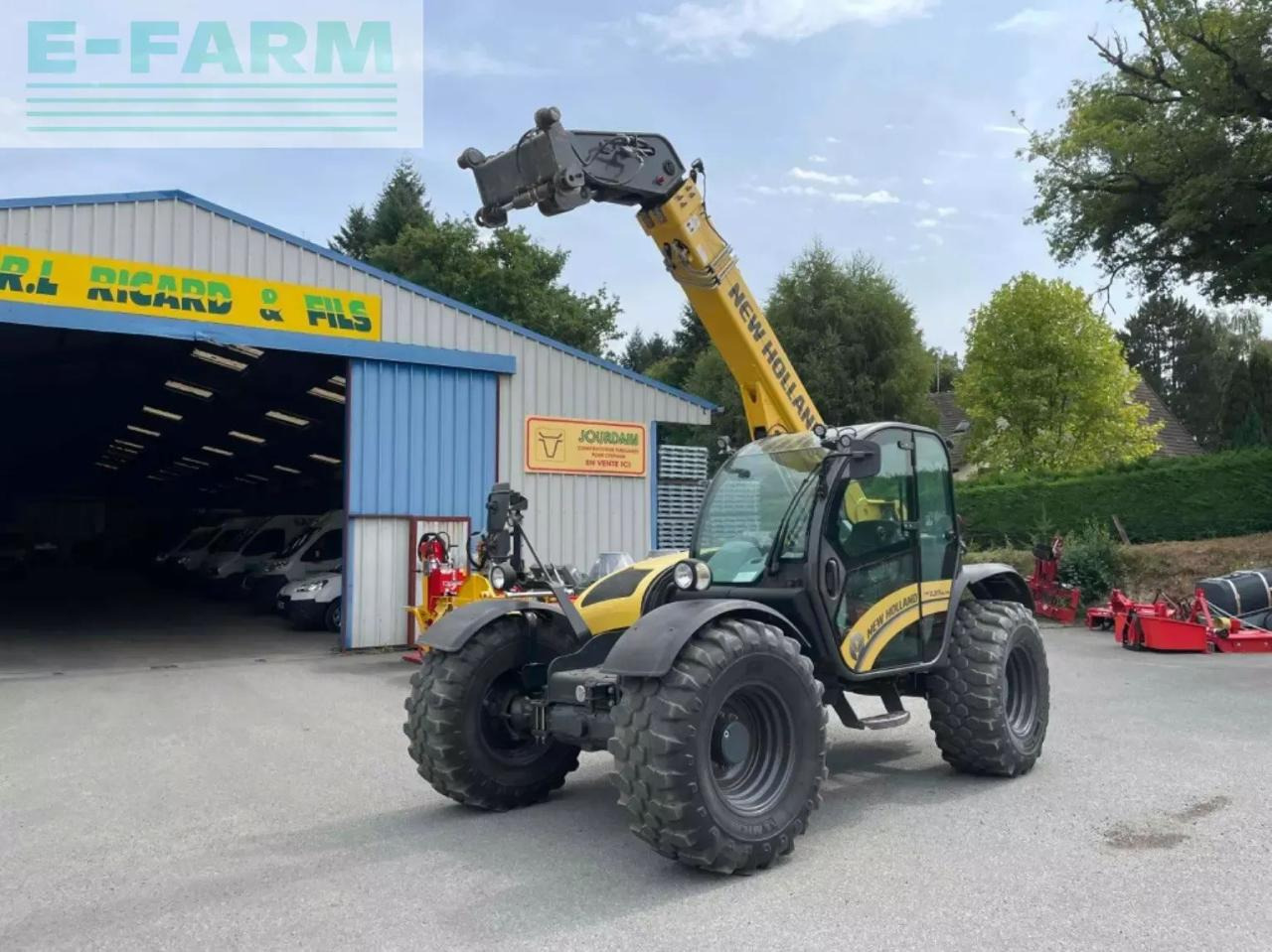 New Holland th 7.37 elite - Chariot télescopique: photos 1 New Holland th 7.37 elite - Chariot télescopique: photos 1