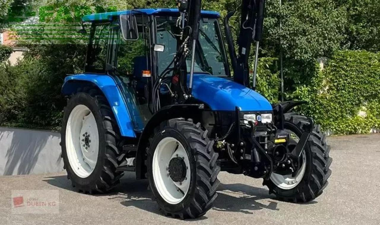 New Holland tl100 (4wd) - Tracteur agricole: photos 3 New Holland tl100 (4wd) - Tracteur agricole: photos 3