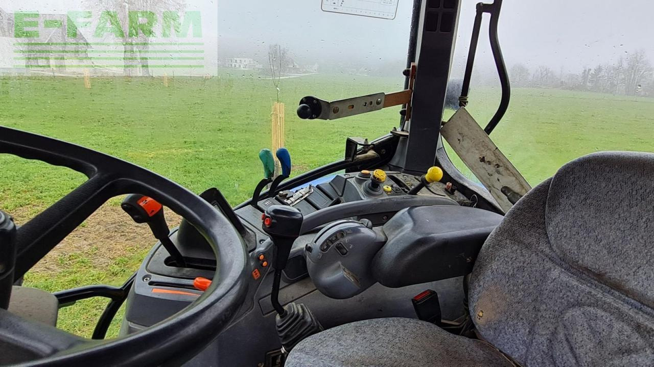 New Holland ts115a - Tracteur agricole: photos 5 New Holland ts115a - Tracteur agricole: photos 5
