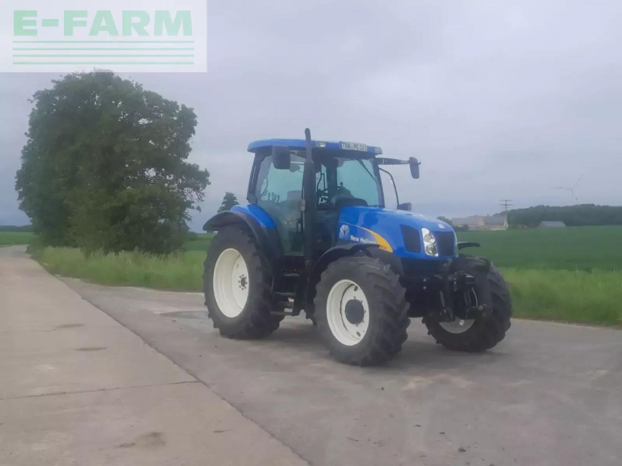 New Holland tsa 125 - Tracteur agricole: photos 3 New Holland tsa 125 - Tracteur agricole: photos 3