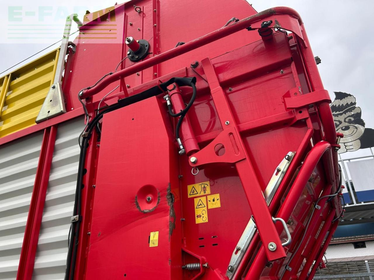 Pöttinger Ladewagen Europrofi 4500D - Benne agricole: photos 5 Pöttinger Ladewagen Europrofi 4500D - Benne agricole: photos 5