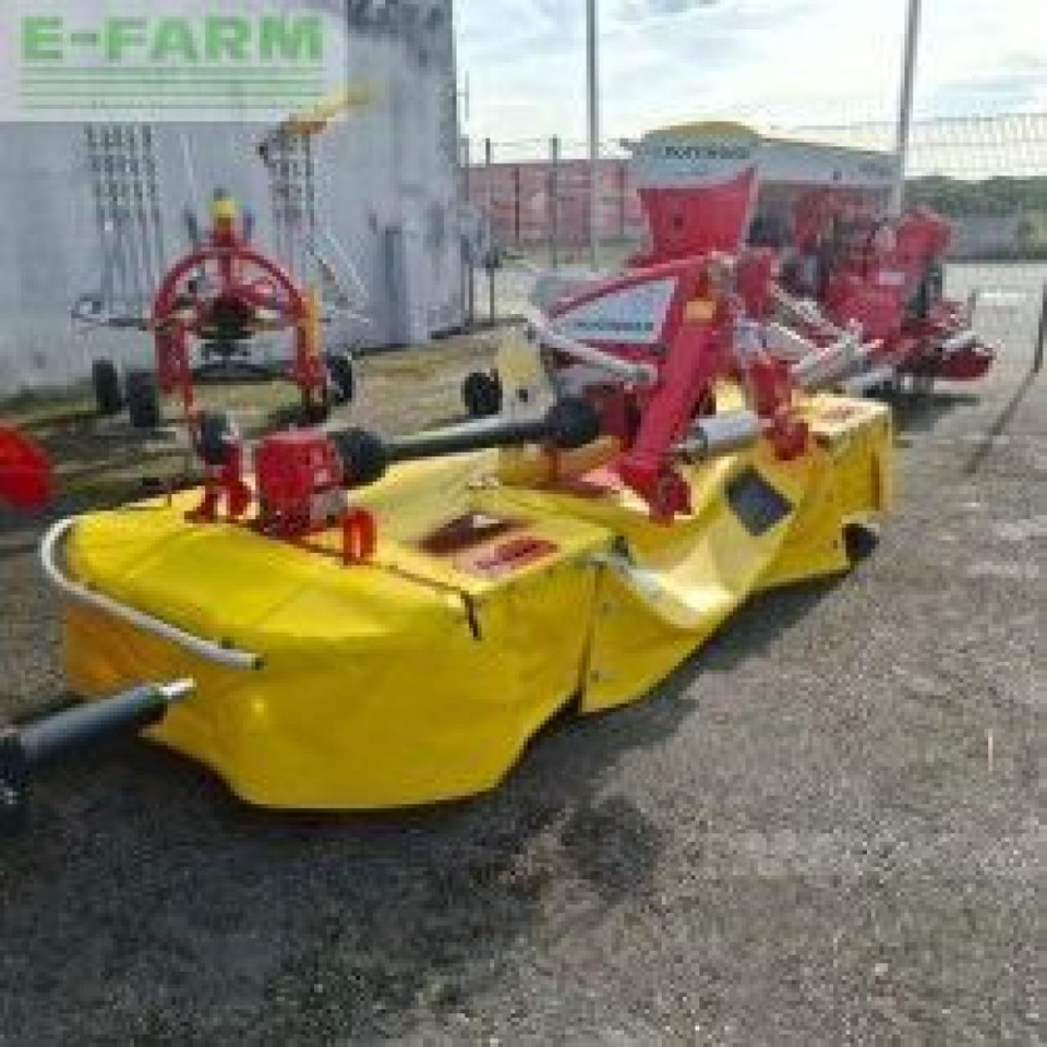 Pöttinger Mähwerk/Novacat F3100 - Faucheuse: photos 1 Pöttinger Mähwerk/Novacat F3100 - Faucheuse: photos 1