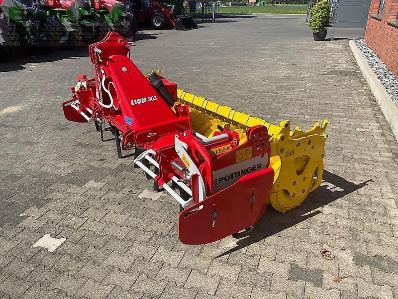 Pöttinger lion 303 - Outils du sol: photos 3 Pöttinger lion 303 - Outils du sol: photos 3