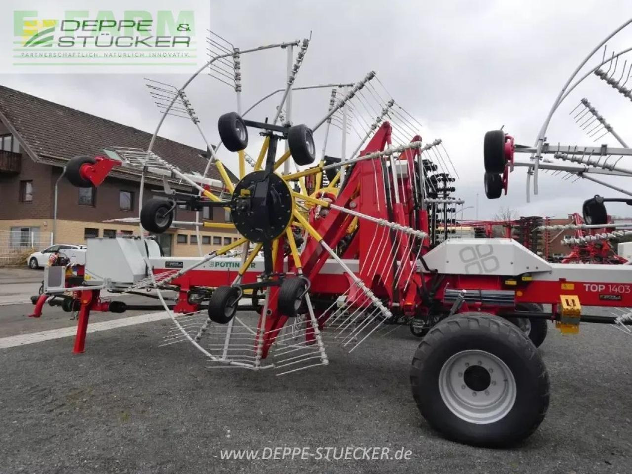 Pöttinger top 1403 c - Faneuse: photos 3 Pöttinger top 1403 c - Faneuse: photos 3