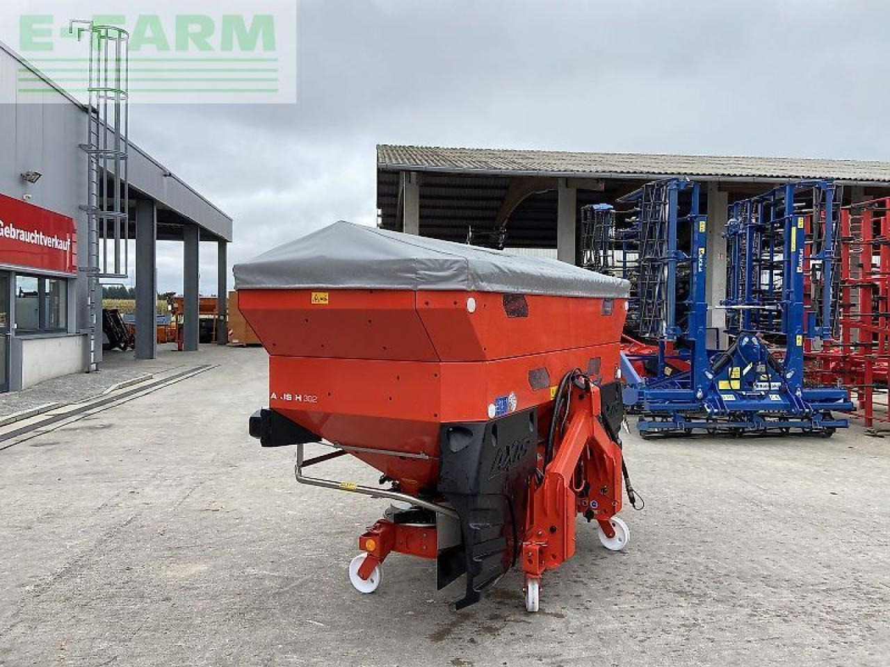 Rauch axis h 30.2 emc + w - vspro - Distributeur d'engrais: photos 3 Rauch axis h 30.2 emc + w - vspro - Distributeur d'engrais: photos 3