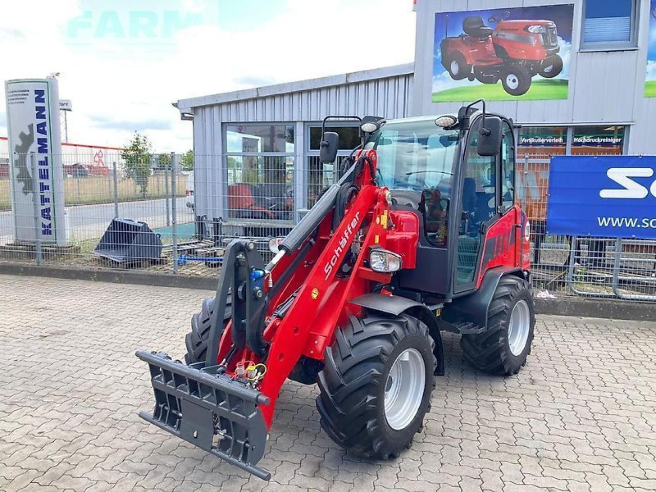 Schäffer 4670 - Mini pelle: photos 1 Schäffer 4670 - Mini pelle: photos 1