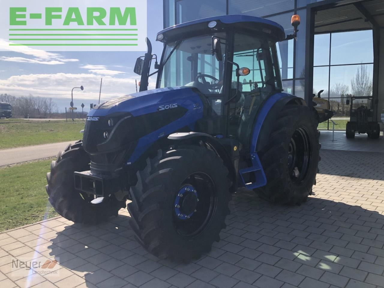 Solis 90 stage v - Tracteur agricole: photos 4 Solis 90 stage v - Tracteur agricole: photos 4
