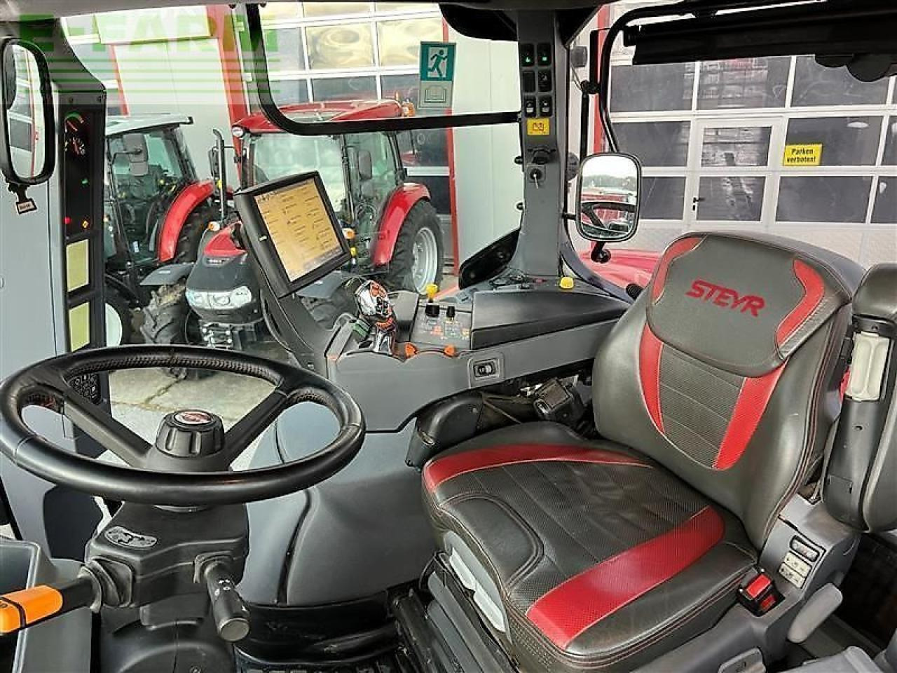 Steyr 6300 terrus cvt CVT - Tracteur agricole: photos 3 Steyr 6300 terrus cvt CVT - Tracteur agricole: photos 3