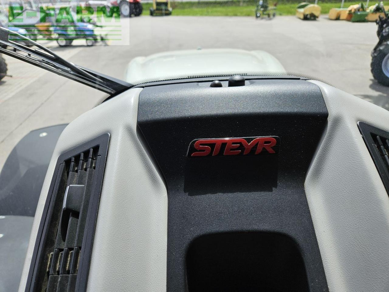 Steyr 6300 terrus cvt (stage v) CVT - Tracteur agricole: photos 5 Steyr 6300 terrus cvt (stage v) CVT - Tracteur agricole: photos 5