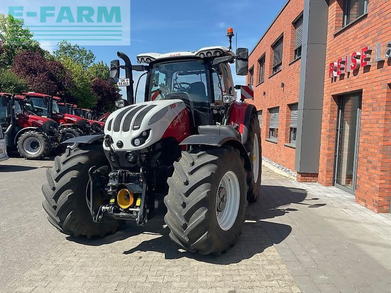 Steyr absolut 6240 cvt CVT - Tracteur agricole: photos 3 Steyr absolut 6240 cvt CVT - Tracteur agricole: photos 3