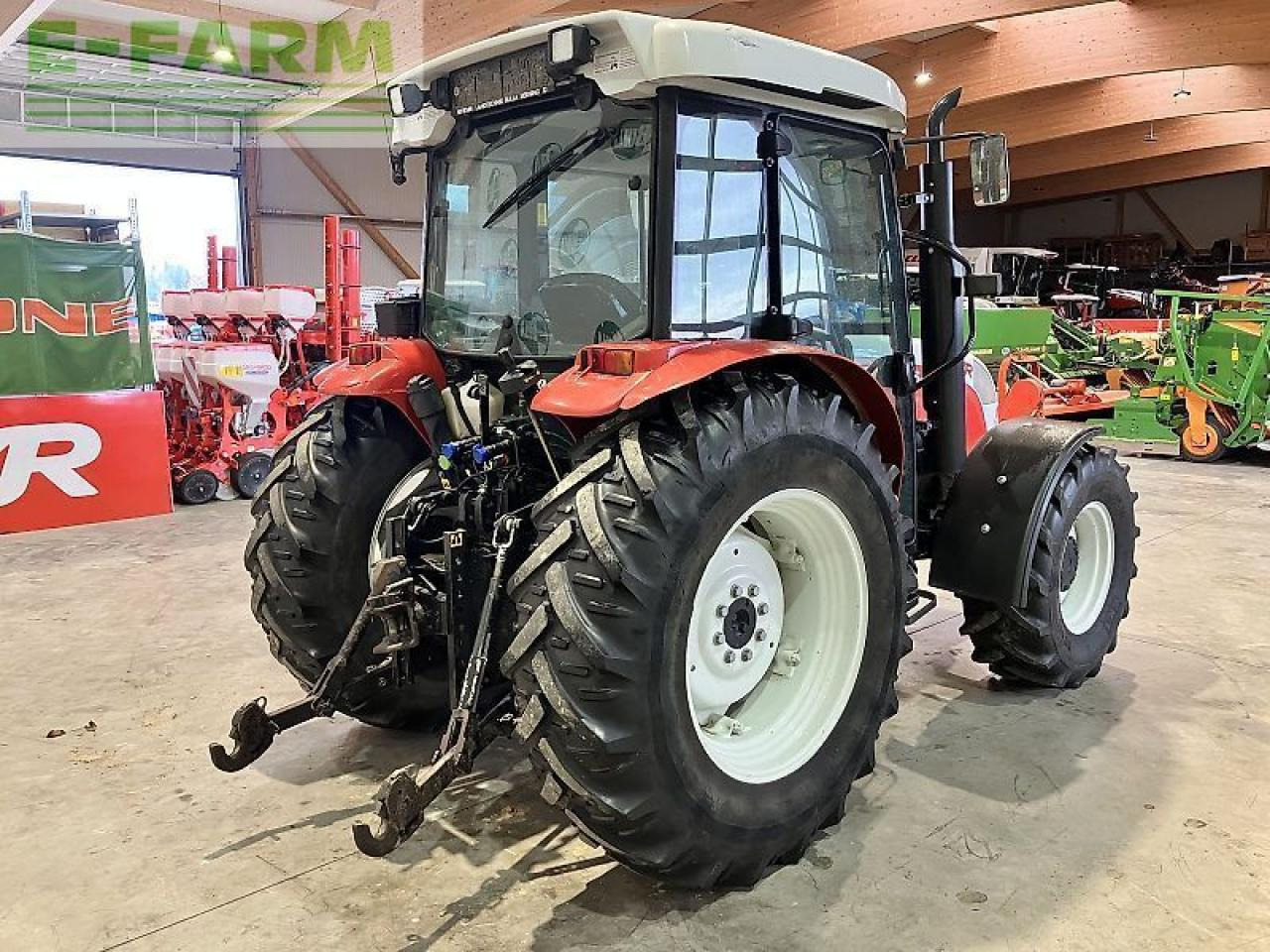 Steyr kompakt 4075 komfort 1 - Tracteur agricole: photos 3 Steyr kompakt 4075 komfort 1 - Tracteur agricole: photos 3