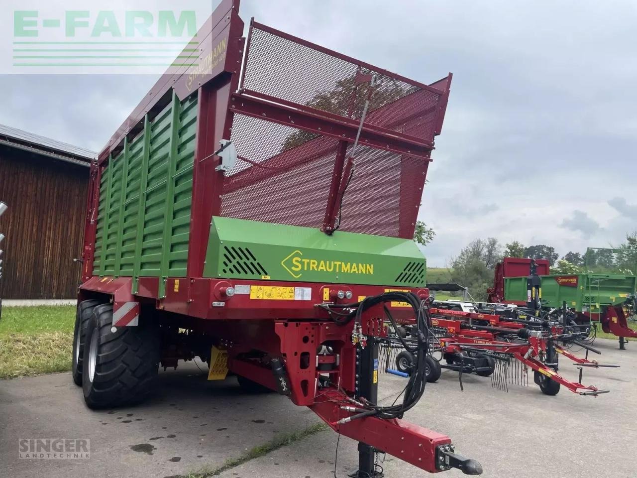 Strautmann giga-trailer 400 häckseltransport - Benne agricole: photos 4 Strautmann giga-trailer 400 häckseltransport - Benne agricole: photos 4