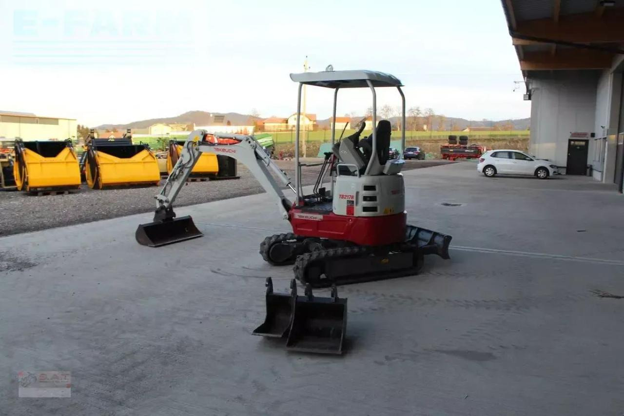 Takeuchi takeuchi tb 217 r minibagger - bagger - Mini pelle: photos 4 Takeuchi takeuchi tb 217 r minibagger - bagger - Mini pelle: photos 4