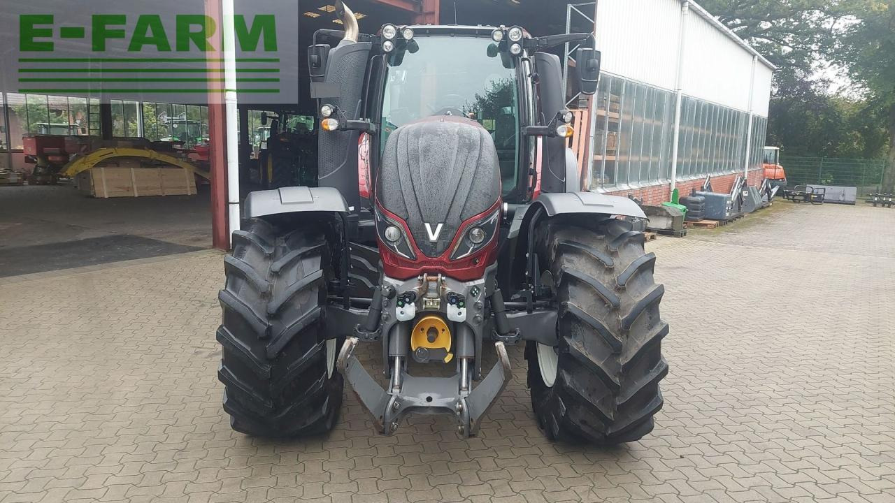 Valtra T 174 - Tracteur agricole: photos 3 Valtra T 174 - Tracteur agricole: photos 3