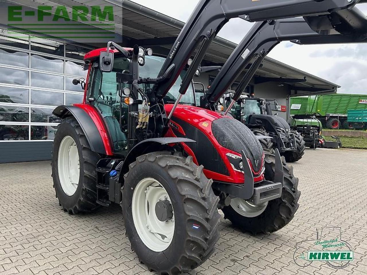 Valtra a 105 - Tracteur agricole: photos 2 Valtra a 105 - Tracteur agricole: photos 2