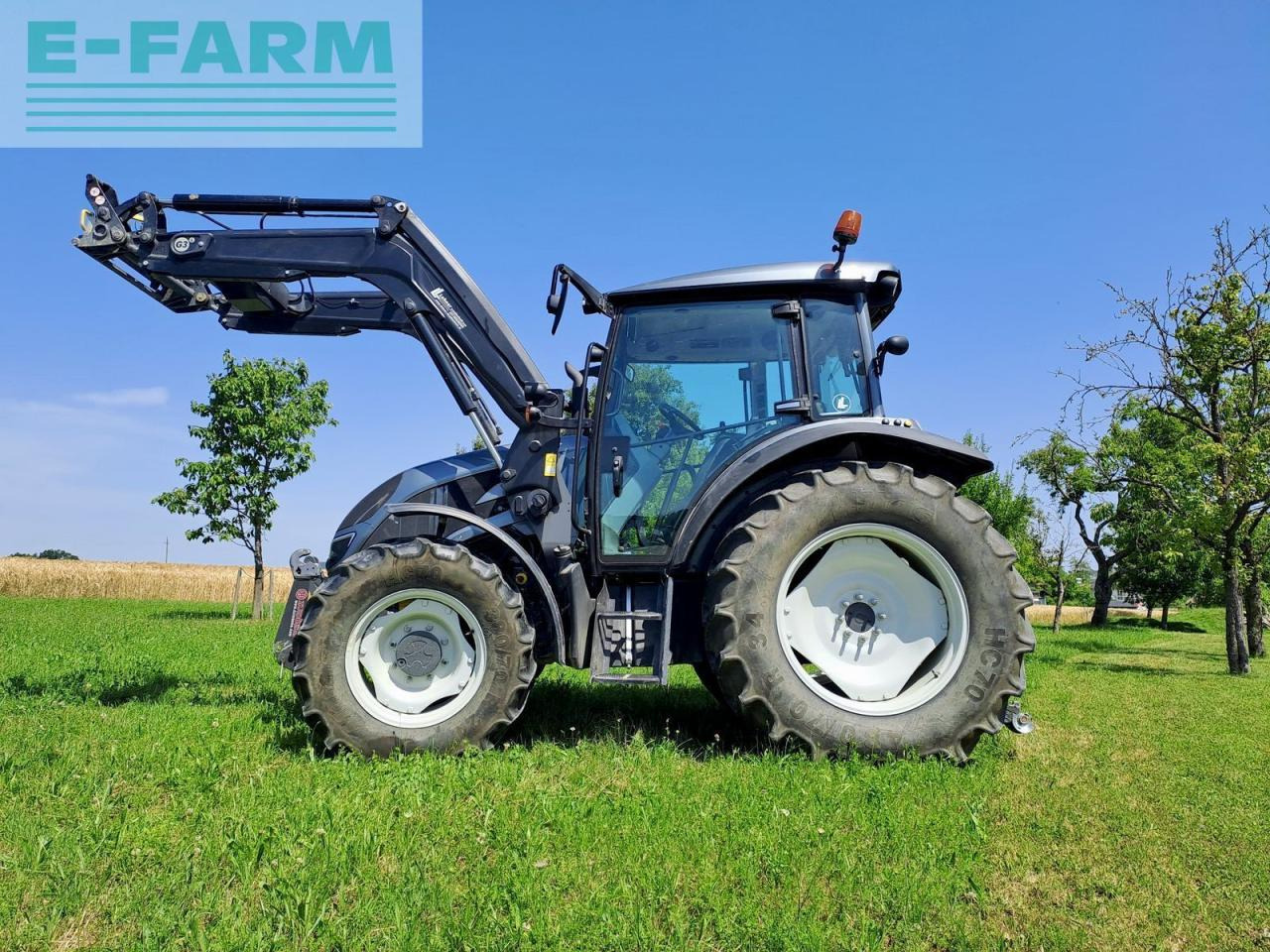 Valtra a 74 - Tracteur agricole: photos 2 Valtra a 74 - Tracteur agricole: photos 2