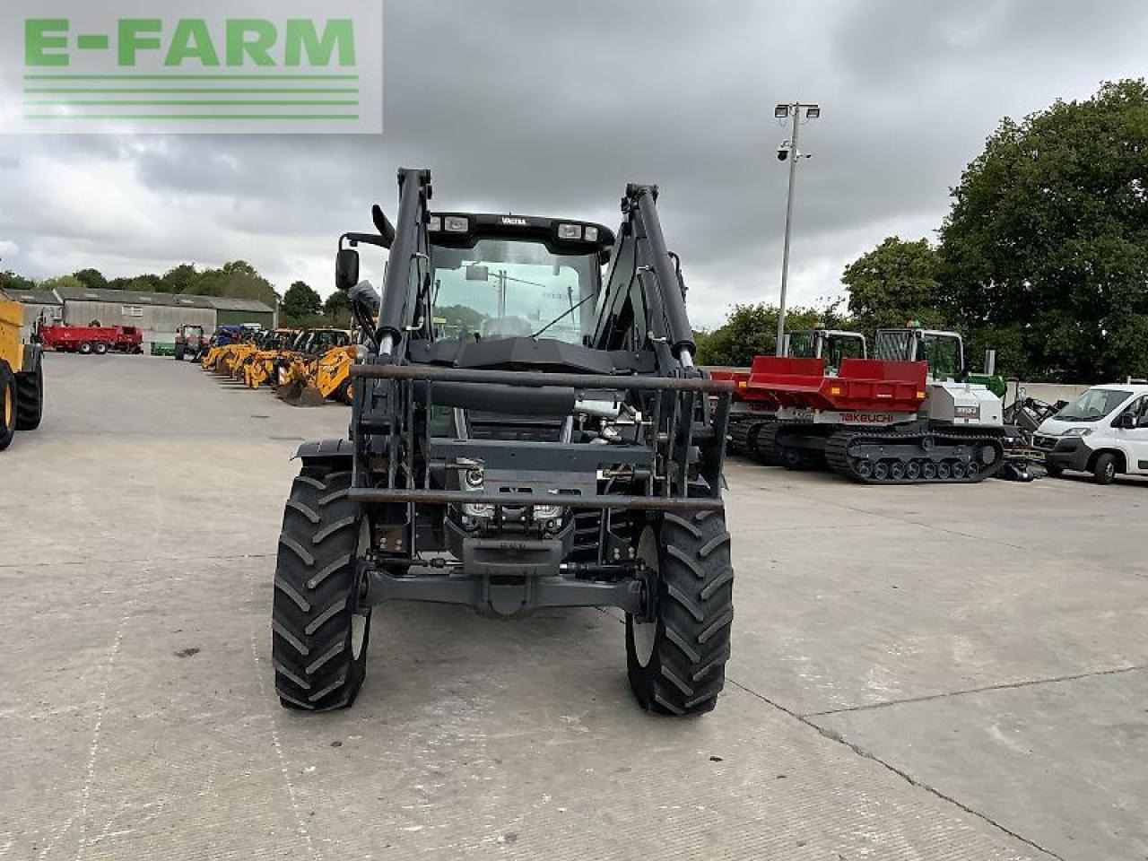 Valtra n103 hi tech (st23719) - Tracteur agricole: photos 4 Valtra n103 hi tech (st23719) - Tracteur agricole: photos 4
