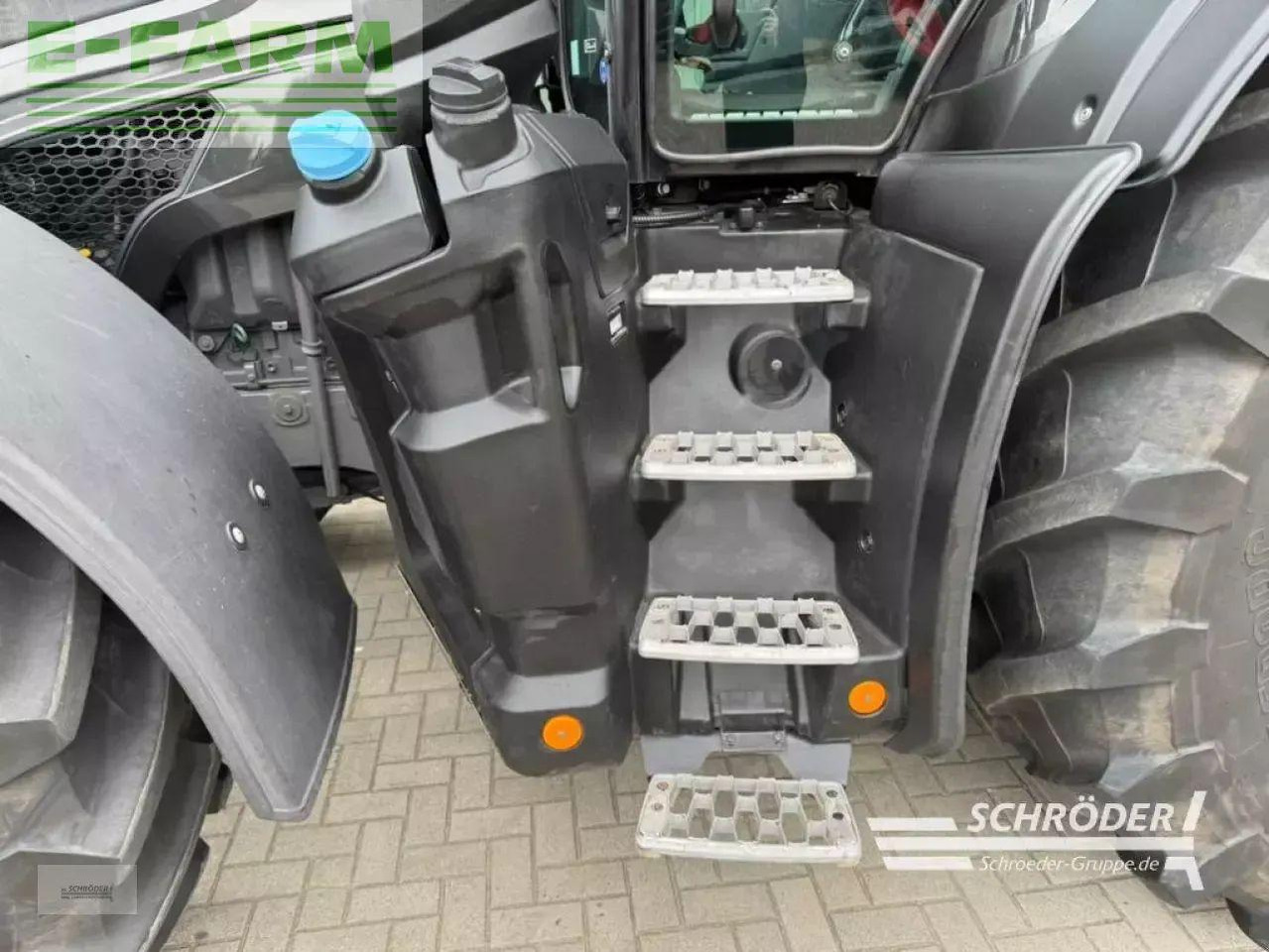 Tracteur agricole Valtra q 305: photos 9 Tracteur agricole Valtra q 305: photos 9