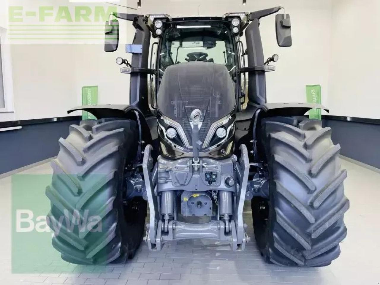 Tracteur agricole Valtra q305: photos 11 Tracteur agricole Valtra q305: photos 11