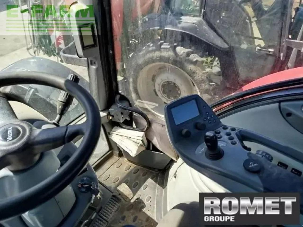 Valtra t 163 direct - Tracteur agricole: photos 3 Valtra t 163 direct - Tracteur agricole: photos 3