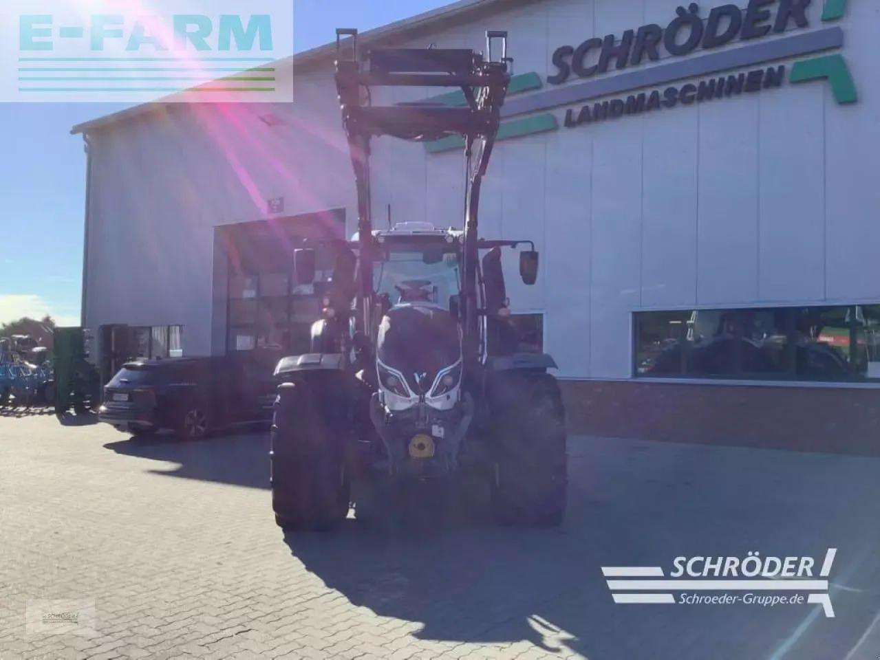 Valtra t 174 ed smarttouch | rtk | unlimited - Tracteur agricole: photos 2 Valtra t 174 ed smarttouch | rtk | unlimited - Tracteur agricole: photos 2