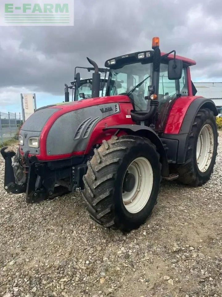 Valtra t 202 d - Tracteur agricole: photos 1 Valtra t 202 d - Tracteur agricole: photos 1