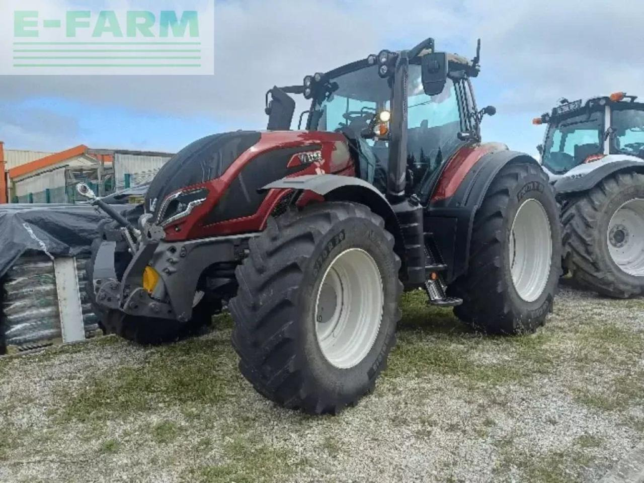 Valtra t 255 versu Versu - Tracteur agricole: photos 1 Valtra t 255 versu Versu - Tracteur agricole: photos 1