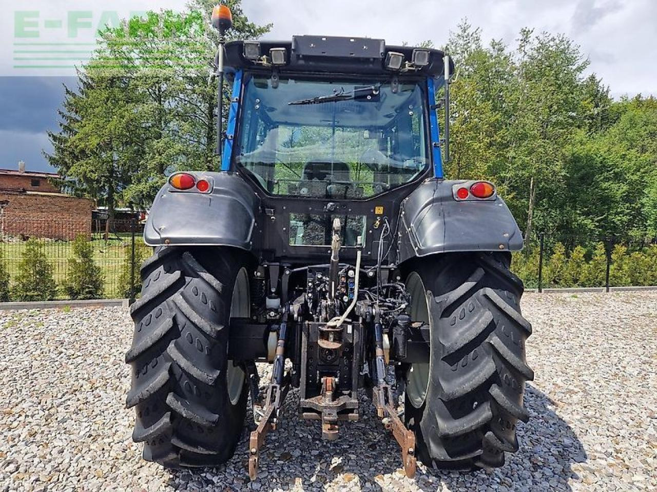 Valtra t131 hitech HiTech - Tracteur agricole: photos 5 Valtra t131 hitech HiTech - Tracteur agricole: photos 5