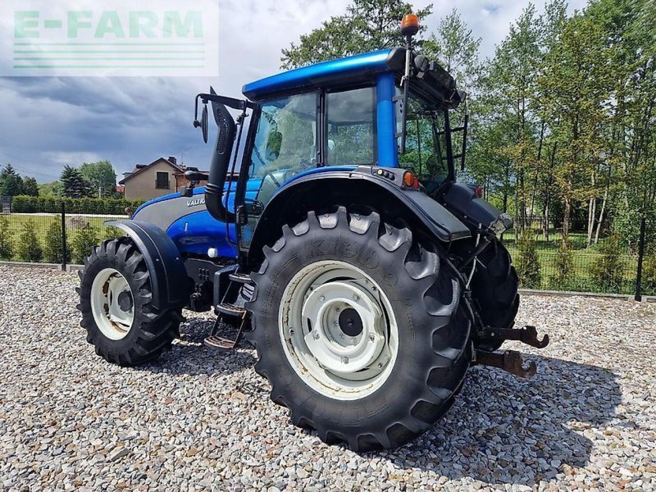 Valtra t131 hitech HiTech - Tracteur agricole: photos 4 Valtra t131 hitech HiTech - Tracteur agricole: photos 4