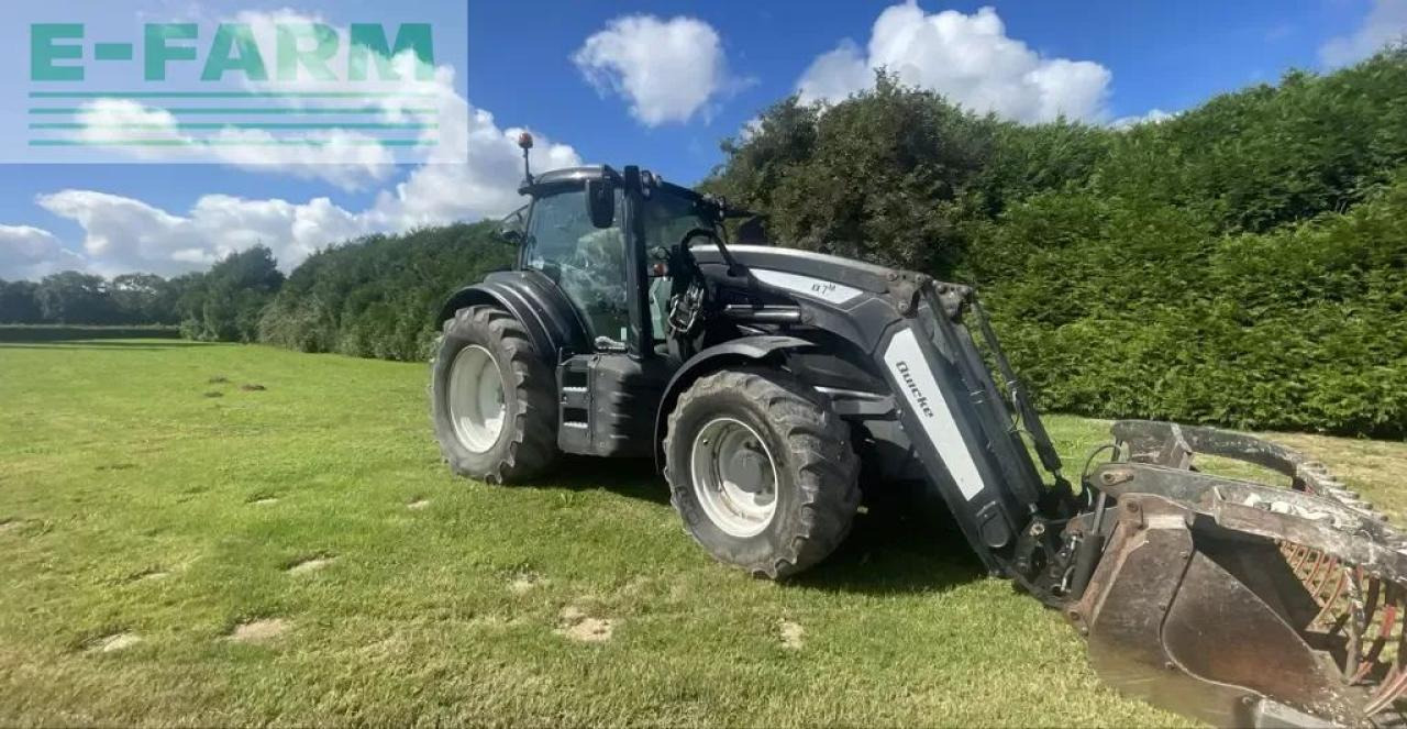 Valtra t154 - Tracteur agricole: photos 1 Valtra t154 - Tracteur agricole: photos 1