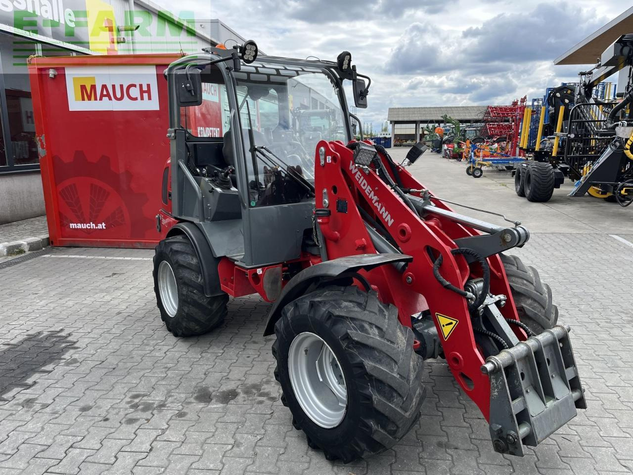 Weidemann 2070cx80 gepflegter zustand - Mini pelle: photos 1 Weidemann 2070cx80 gepflegter zustand - Mini pelle: photos 1