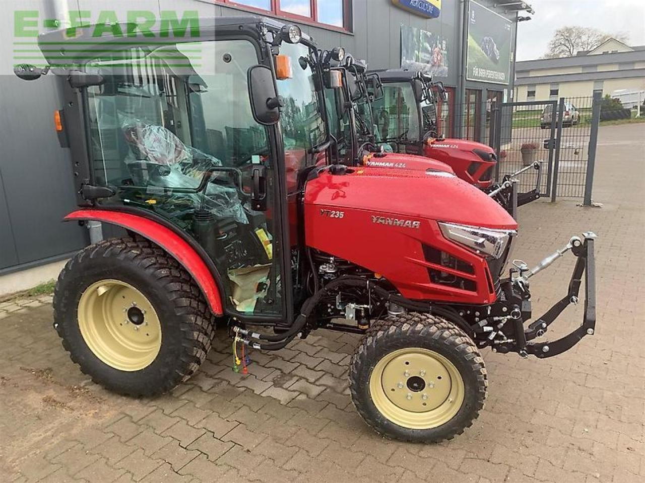 Yanmar yt235v-q - Tracteur agricole: photos 1 Yanmar yt235v-q - Tracteur agricole: photos 1