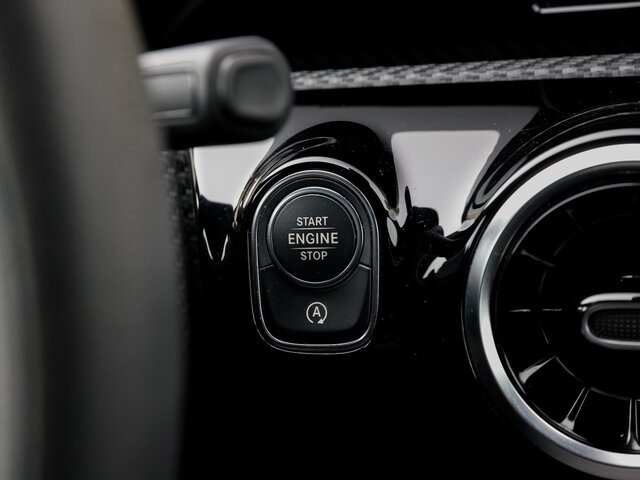 Berline MERCEDES-BENZ A 180 Style,Autom.,8 fach Bereift: photos 11