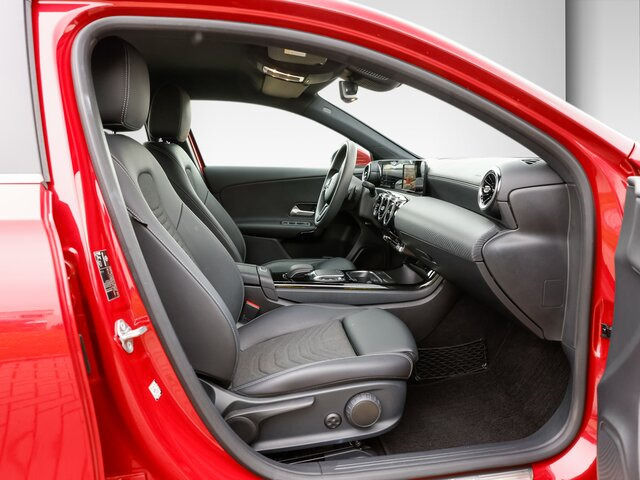 Berline MERCEDES-BENZ A 180 Style,Autom.,8 fach Bereift: photos 24