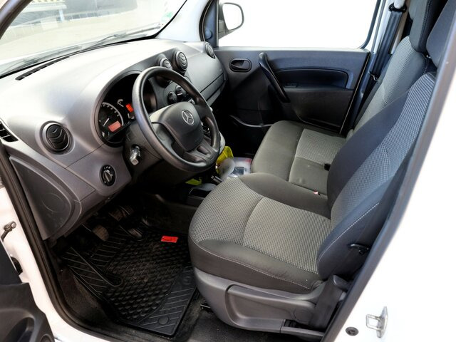 MERCEDES-BENZ Citan 111 CDI Kasten,Klima,Sortimo Ausbau... - Transport de personnes: photos 2 MERCEDES-BENZ Citan 111 CDI Kasten,Klima,Sortimo Ausbau... - Transport de personnes: photos 2