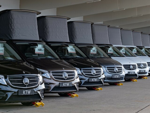 MERCEDES-BENZ EQV 300 Extralang,Rollstulrampe,2xel.Schiebetür... - Transport de personnes, Utilitaire électrique: photos 3 MERCEDES-BENZ EQV 300 Extralang,Rollstulrampe,2xel.Schiebetür... - Transport de personnes, Utilitaire électrique: photos 3