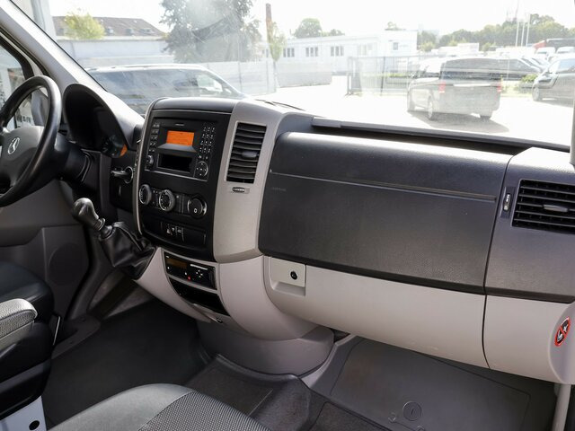 MERCEDES-BENZ Sprinter 316CDI DOKA,Allrad,AHK,TCO,Standhzg.... - Utilitaire rideaux coulissants (PLSC), Utilitaire double cabine: photos 3 MERCEDES-BENZ Sprinter 316CDI DOKA,Allrad,AHK,TCO,Standhzg.... - Utilitaire rideaux coulissants (PLSC), Utilitaire double cabine: photos 3