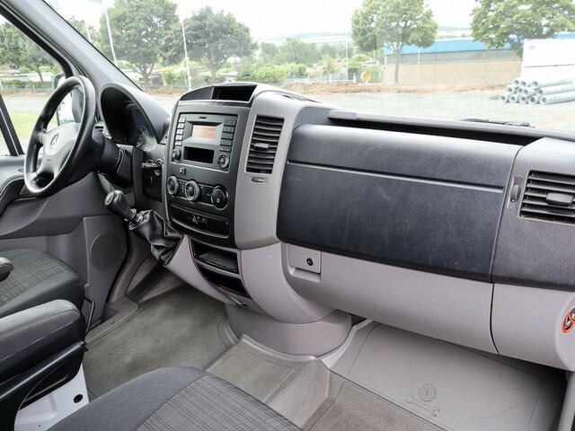 MERCEDES-BENZ Sprinter 316CDI DOKA,Allrad,Klima... - Utilitaire plateau, Utilitaire double cabine: photos 3 MERCEDES-BENZ Sprinter 316CDI DOKA,Allrad,Klima... - Utilitaire plateau, Utilitaire double cabine: photos 3