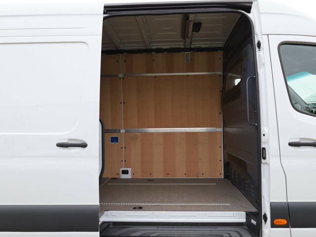 MERCEDES-BENZ Sprinter 317 Maxi,9GTronic,MBUX,Kamera... - Fourgon utilitaire: photos 2 MERCEDES-BENZ Sprinter 317 Maxi,9GTronic,MBUX,Kamera... - Fourgon utilitaire: photos 2