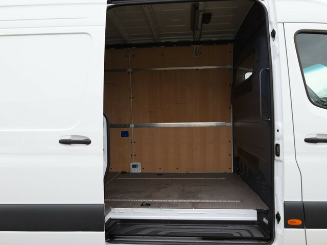 MERCEDES-BENZ Sprinter 317 Maxi,9GTronic,MBUX,Kamera... - Fourgon utilitaire: photos 2 MERCEDES-BENZ Sprinter 317 Maxi,9GTronic,MBUX,Kamera... - Fourgon utilitaire: photos 2