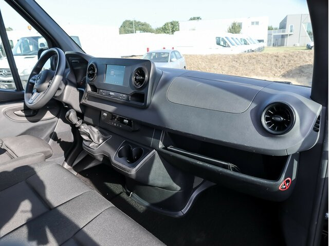 MERCEDES-BENZ Sprinter 317 Maxi,MBUX,Kamera,Tempomat - Fourgon utilitaire: photos 4 MERCEDES-BENZ Sprinter 317 Maxi,MBUX,Kamera,Tempomat - Fourgon utilitaire: photos 4